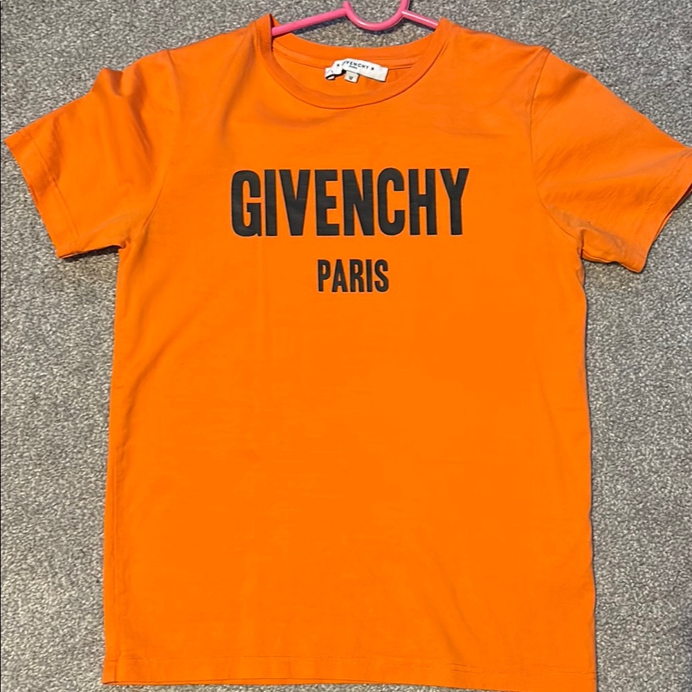 Givenchy tee size 12